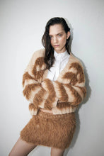 Load image into Gallery viewer, Babette Peat