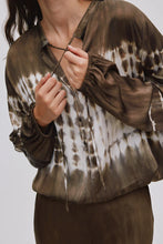 Load image into Gallery viewer, Frequency Tie Shirt Ira Mocca Combo