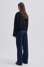 Hlaða mynd inn í gallerískoðara, Fique Blazer