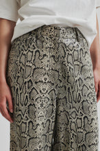 Load image into Gallery viewer, Devon Trousers