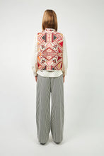 Hlaða mynd inn í gallerískoðara, CairoLL Vest Red