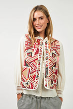 Hlaða mynd inn í gallerískoðara, CairoLL Vest Red