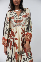 Load image into Gallery viewer, SaraLL Dress Creme