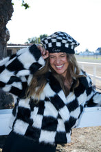 Load image into Gallery viewer, Skylarcras Beret