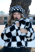 Load image into Gallery viewer, Skylarcras Beret