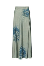 Load image into Gallery viewer, Cartwheel long A line skirt Willis