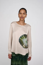 Load image into Gallery viewer, Ibi Bloom Blouse