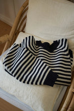 Load image into Gallery viewer, SIenne Knit Wool Navy Beige