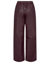 Hlaða mynd inn í gallerískoðara, Phoebecc Pullon Leather Pant Plum
