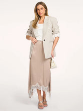 Load image into Gallery viewer, IdunCC Lace Skirt Bisquit
