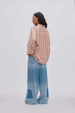 Load image into Gallery viewer, Light Denim Wide Leg Pant Lane
