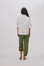 Load image into Gallery viewer, Papery Angle Seam Pants Shadow
