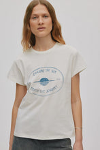 Load image into Gallery viewer, Ambla Journey t shirt Chalk

