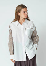 Hlaða mynd inn í gallerískoðara, MioCC Stripe Shirt
