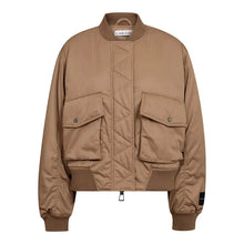 Load image into Gallery viewer, HAUTE L'AMITIÉ - Bailey Zipper Bomber
