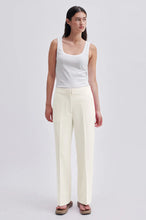 Hlaða mynd inn í gallerískoðara, Evie Classic Trousers
