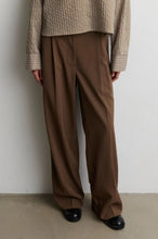 Hlaða mynd inn í gallerískoðara, Clarsie Trousers Demitasse
