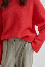 Hlaða mynd inn í gallerískoðara, Brook Knit Drop Shoulders O neck Gojl Berry
