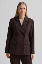 Load image into Gallery viewer, Fique Fitted Blazer Chocolate Plu
