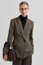 Load image into Gallery viewer, Emi Fitted Blazer
