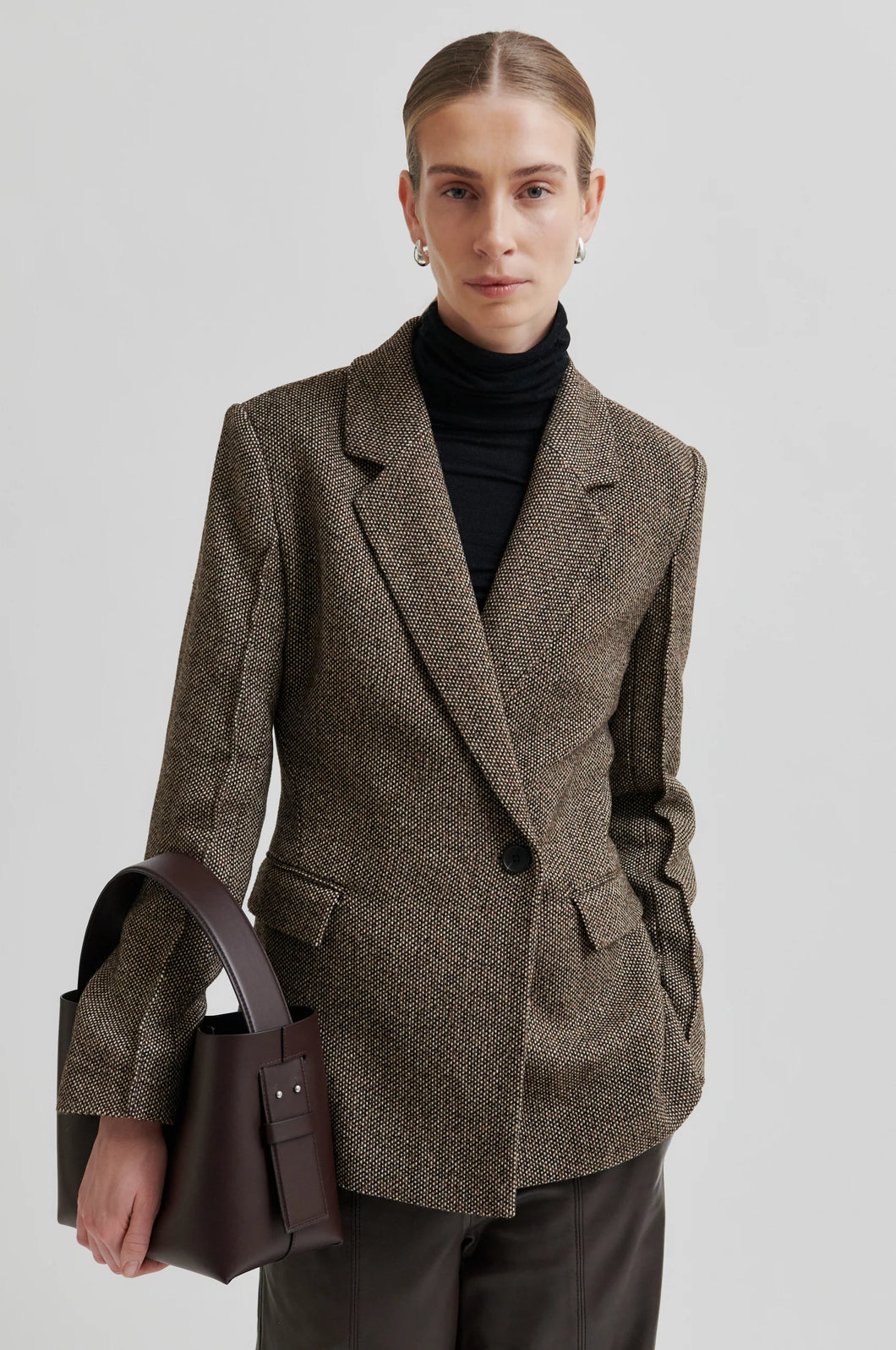 Emi Fitted Blazer