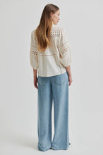 Load image into Gallery viewer, Brunie Blouse

