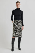 Hlaða mynd inn í gallerískoðara, Seba Leather Skirt
