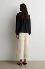 Hlaða mynd inn í gallerískoðara, Reece Trousers Egret
