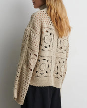 Hlaða mynd inn í gallerískoðara, Crosette Knit Cardigan Camel
