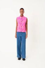 Load image into Gallery viewer, CairolLL Vest Pink
