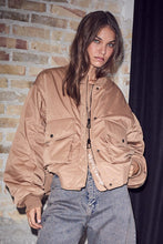 Load image into Gallery viewer, HAUTE L'AMITIÉ - Bailey Zipper Bomber
