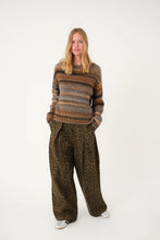 Hlaða mynd inn í gallerískoðara, FairhavenLL Jumper Dark Mokka
