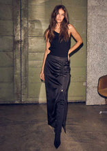 Load image into Gallery viewer, New Chrisse Drape Slit Skirt Black
