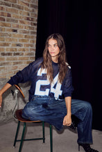 Hlaða mynd inn í gallerískoðara, American Football LS Tee Navy
