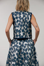 Load image into Gallery viewer, LivLL Vest SL Blue
