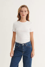 Load image into Gallery viewer, Ludmilla SS O neck Bright White
