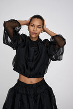 Hlaða mynd inn í gallerískoðara, Everlyn Organza  Layer Shirt Jacket
