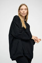 Hlaða mynd inn í gallerískoðara, Better Sweat Black
