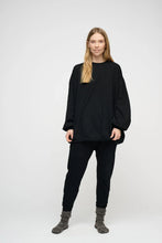 Hlaða mynd inn í gallerískoðara, Better Sweat Black
