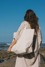Load image into Gallery viewer, Big Dot Bag
