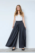Load image into Gallery viewer, Pariscc Skirt Pant Black
