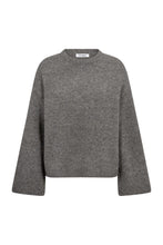 Hlaða mynd inn í gallerískoðara, RogerCC O Neck Knit Grey Melange
