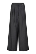 Hlaða mynd inn í gallerískoðara, Saga Pleat Pant Mid Grey
