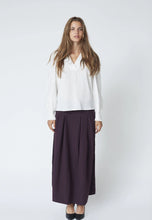 Hlaða mynd inn í gallerískoðara, Shinacc V Blouse Off White
