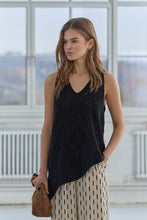 Load image into Gallery viewer, TammyCC Crochet Top Black
