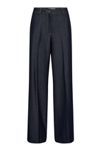 Hlaða mynd inn í gallerískoðara, Terry CC Denim Pant - Dark Denim
