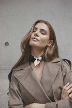 Load image into Gallery viewer, Pearlcc Scarf Black Stripe
