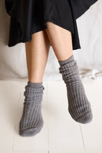 Hlaða mynd inn í gallerískoðara, Cozy Rip Socks Grey Mélange
