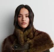 Hlaða mynd inn í gallerískoðara, Agola Collar Black Olive
