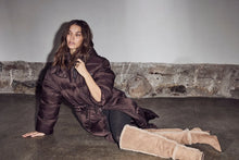 Load image into Gallery viewer, Climb Long Puffer Jacket Mocca
